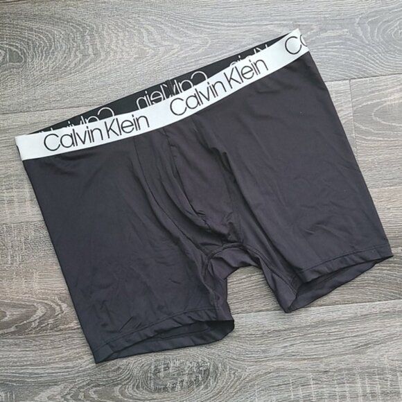 Calvin Klein "Chromatic Micro" Boxer Brief - Picture 2 of 3